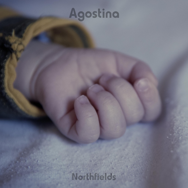 Couverture de Agostina