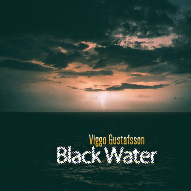 Couverture de Black Water