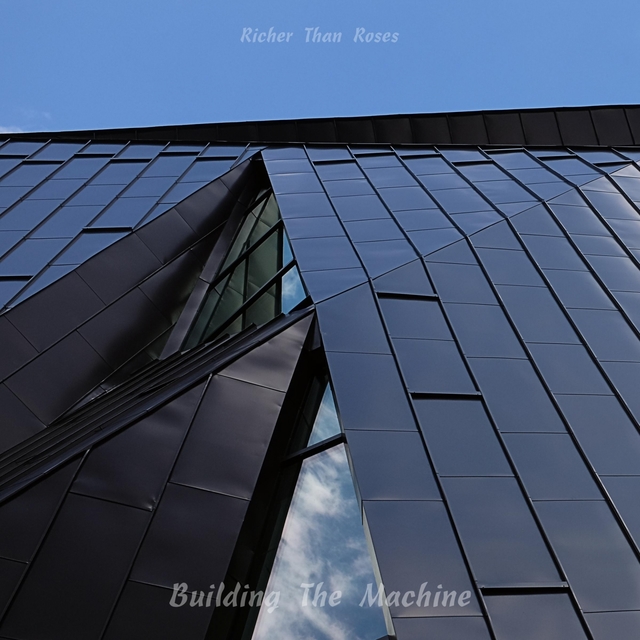 Couverture de Building The Machine