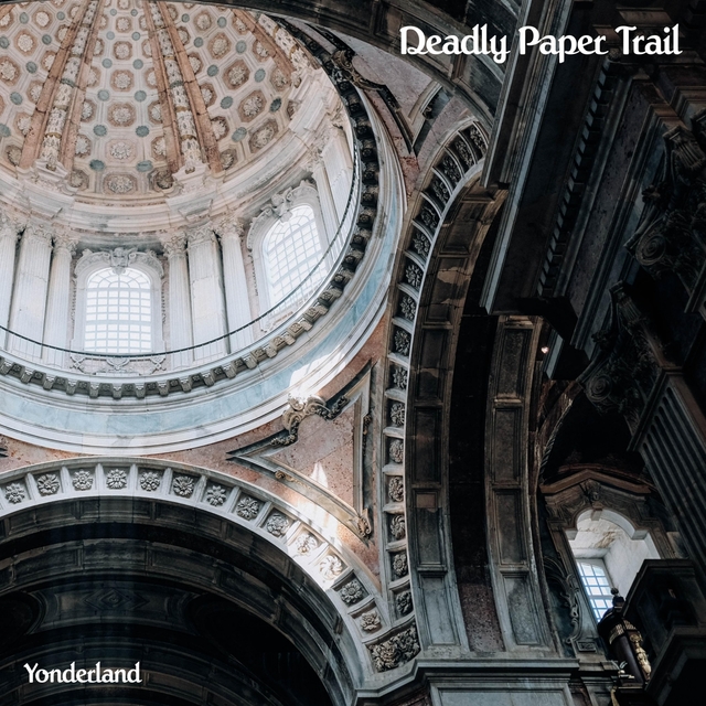 Couverture de Deadly Paper Trail