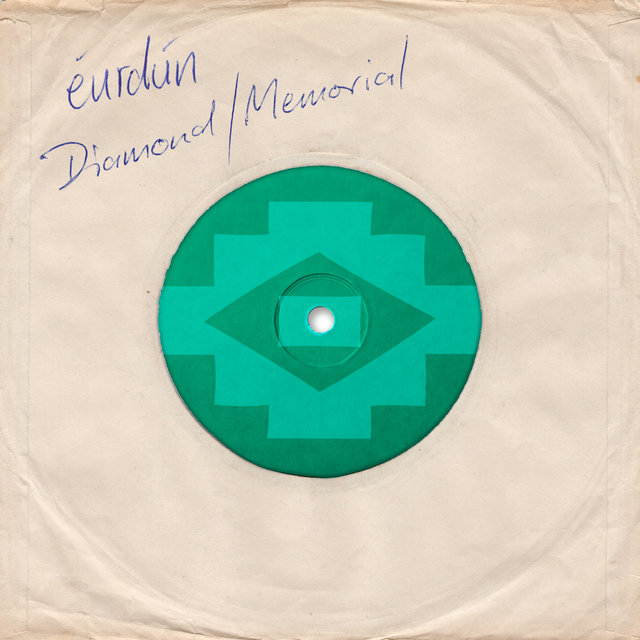 Couverture de Diamond/Memorial