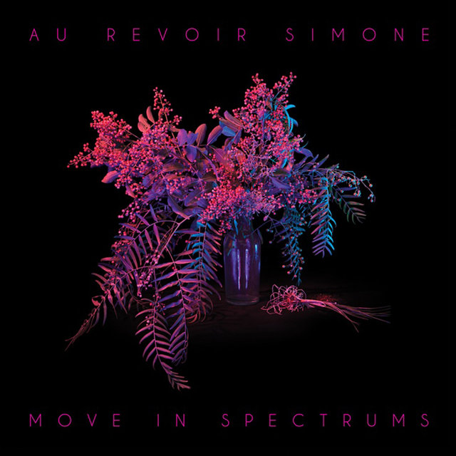 Couverture de Move in Spectrums