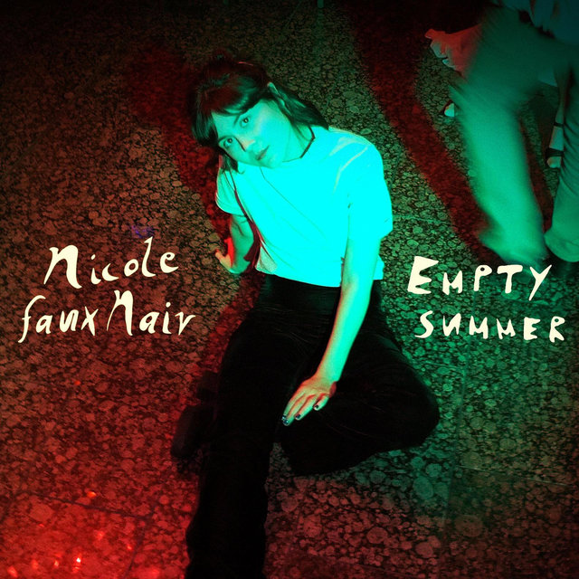 Couverture de Empty Summer