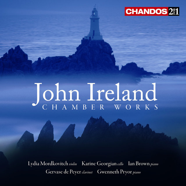 Couverture de Ireland: Violin Sonatas Nos. 1 and 2, Fantasy Sonata, Cello Sonata, The Holy Boy, Phantasie Trio & Trios Nos. 2 and 3