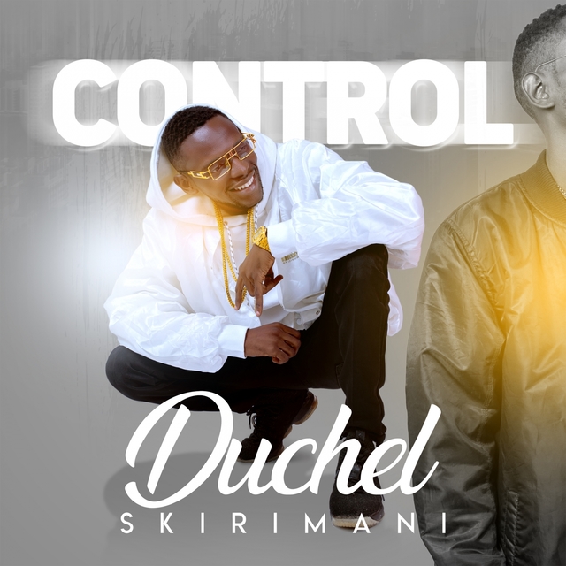 Couverture de Control