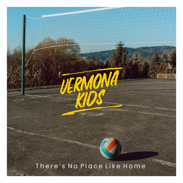 Couverture de There's No Place Like Home