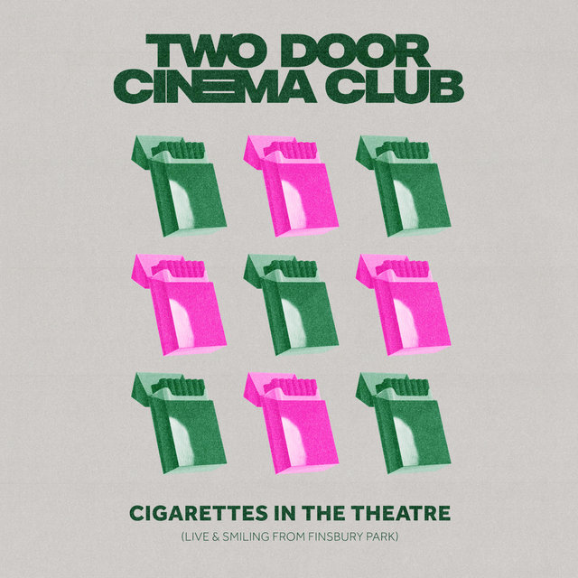 Couverture de Cigarettes In The Theatre (Live & Smiling)