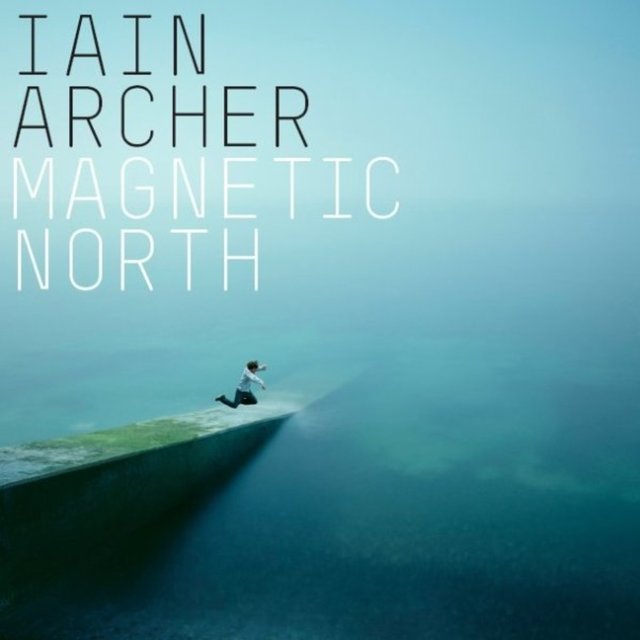 Couverture de Magnetic North