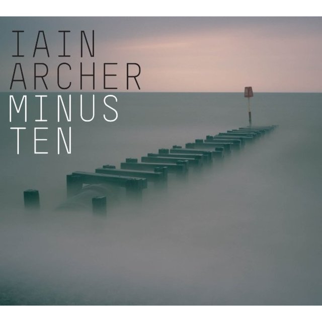 Couverture de Minus Ten