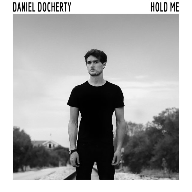 Couverture de Hold Me