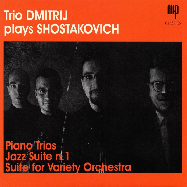 Couverture de Trio Dmitrij Plays Shostakovich