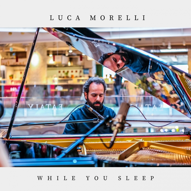 Couverture de While You Sleep