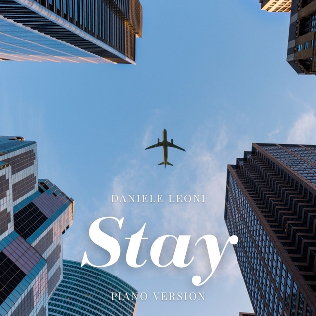 Couverture de Stay