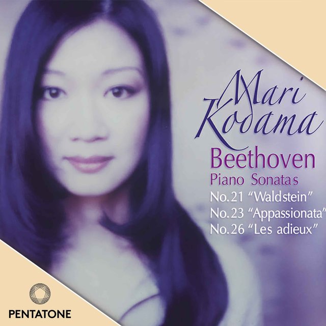 Couverture de Beethoven: Piano Sonatas Nos. 21, 23 & 26