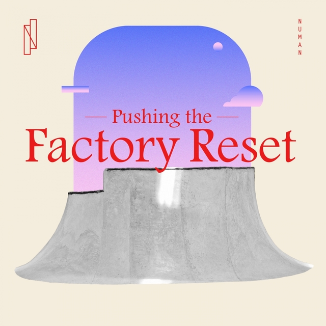 Couverture de Pushing the Factory Reset