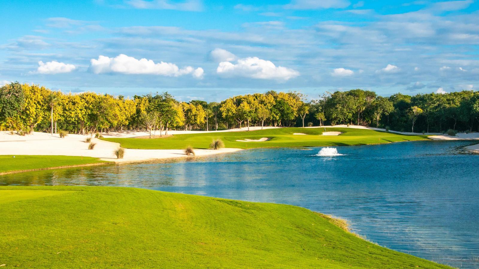 Lot / Land For Sale In Playa Del Carmen [77710]