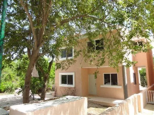 4 Beds 4 Baths  House For Sale In Puerto Aventuras [77733]