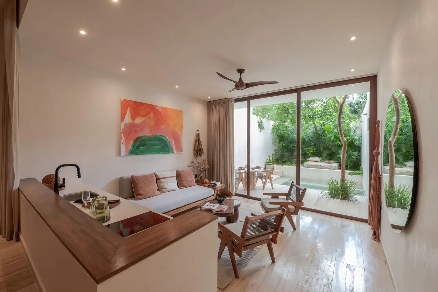 1 Bed 1 Bath  Condo For Sale In La Veleta [77760]