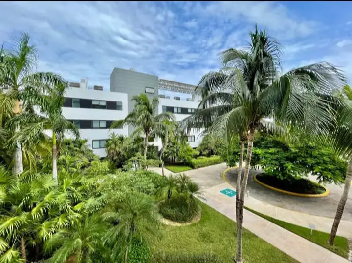 Lorena Ochoa D305 : 2-Bedroom Condo For Sale in Playa del Carmen – World Class Golf Course