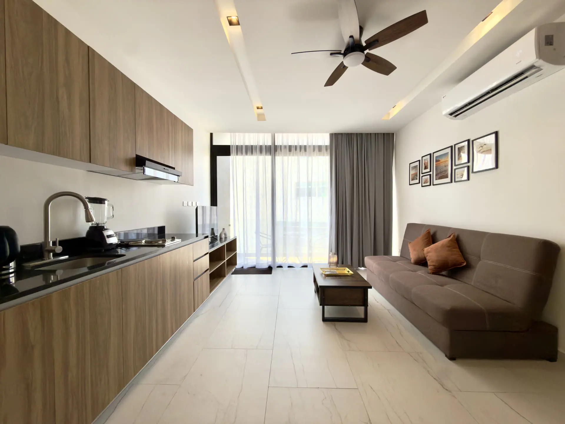 Spacious Downtown One Bedroom Condo for Sale in Playa del Carmen | Rooflia