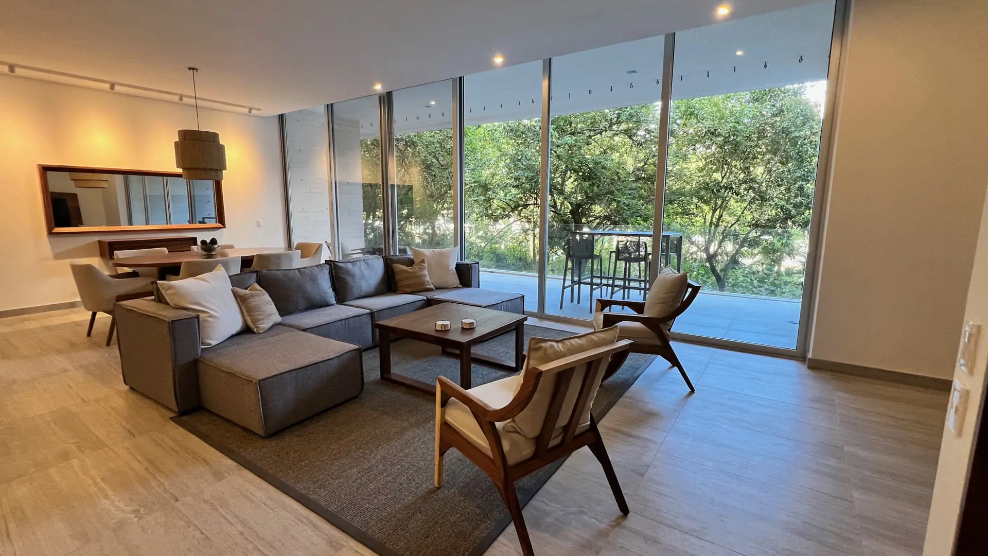 Mara Residences: 3-Bedroom Condo for Sale in Playa Del Carmen