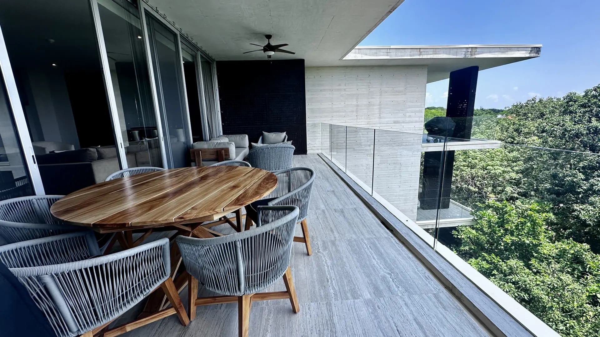Mara Residences: 3-Bedroom Penthouse for Sale in Playacar