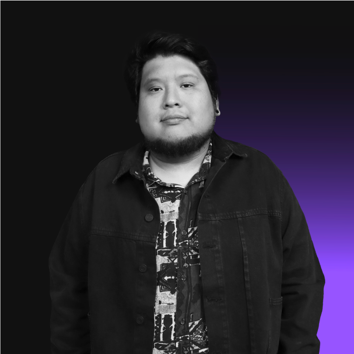 Community Manager Happy