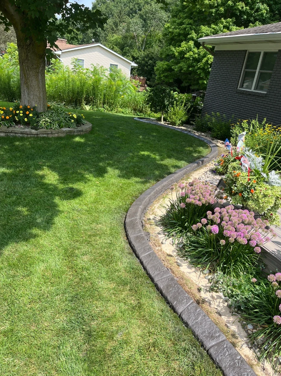 Install Decorative Concrete Curbing for Spring to Your Grand Rapids Home