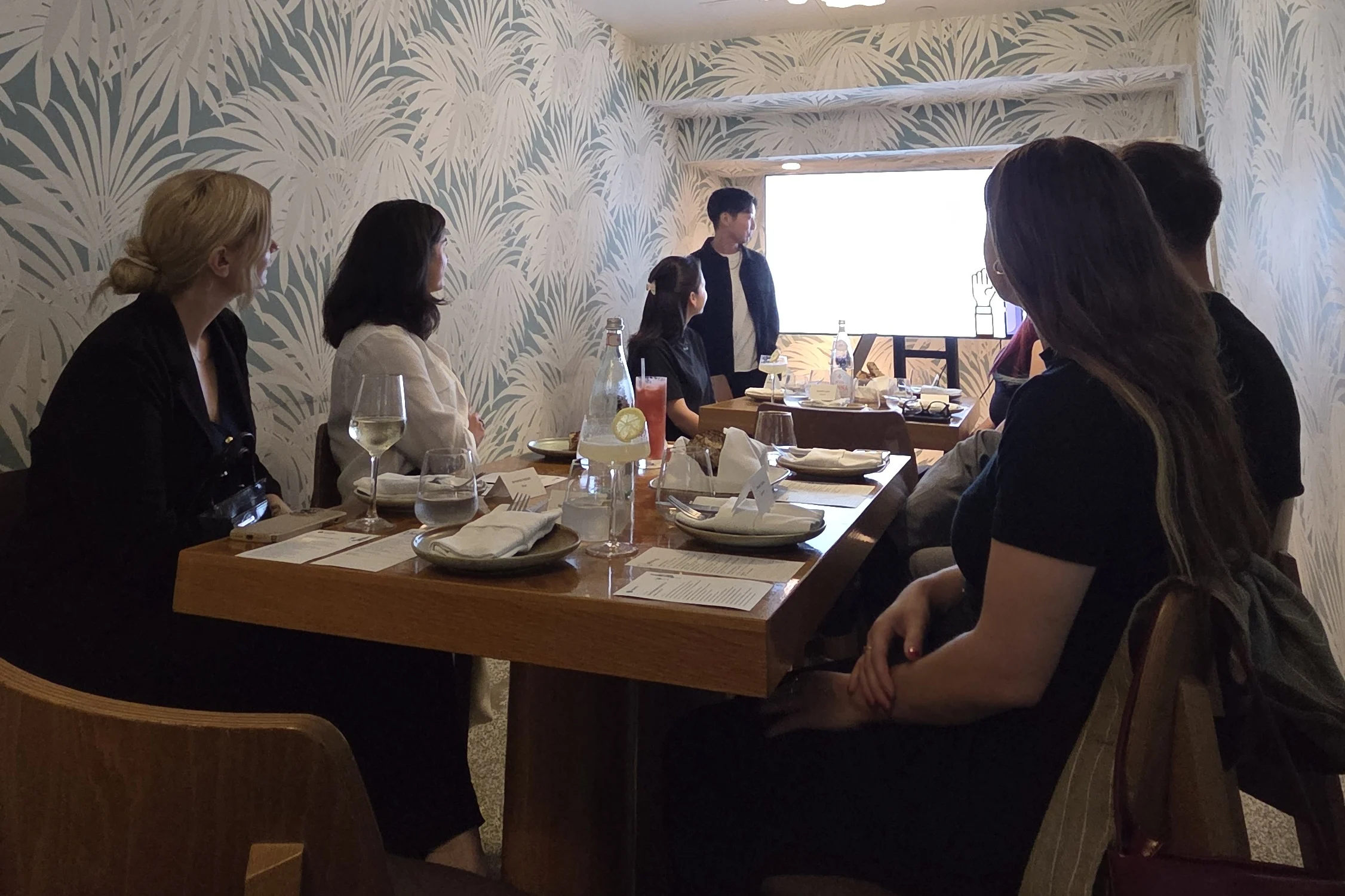 Event marketers listening to the salon presentation at Viviane