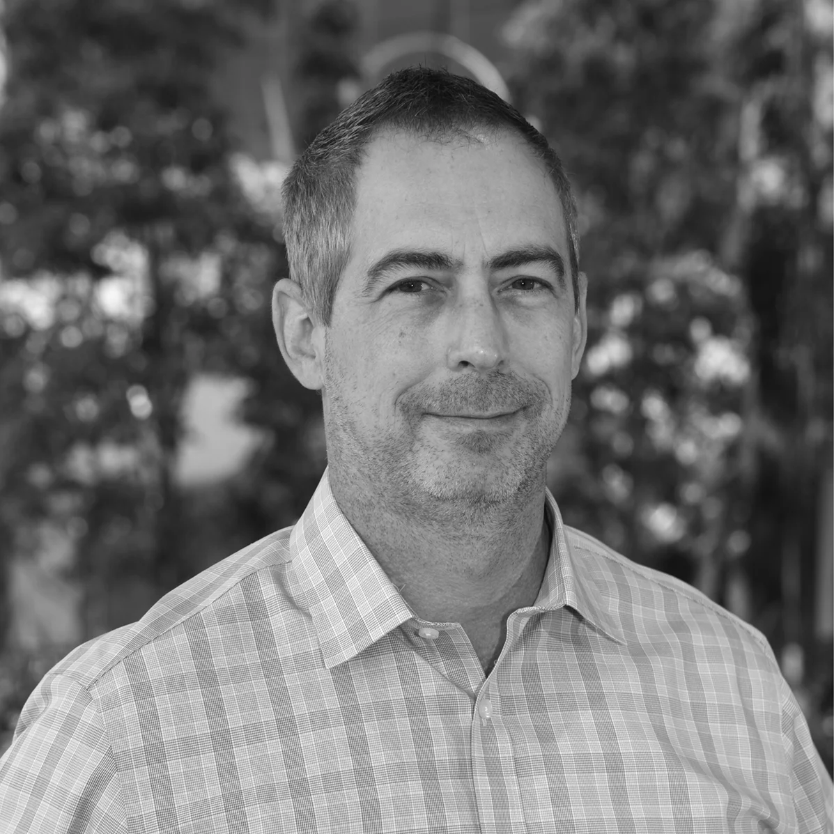Mark Mueller headshot
