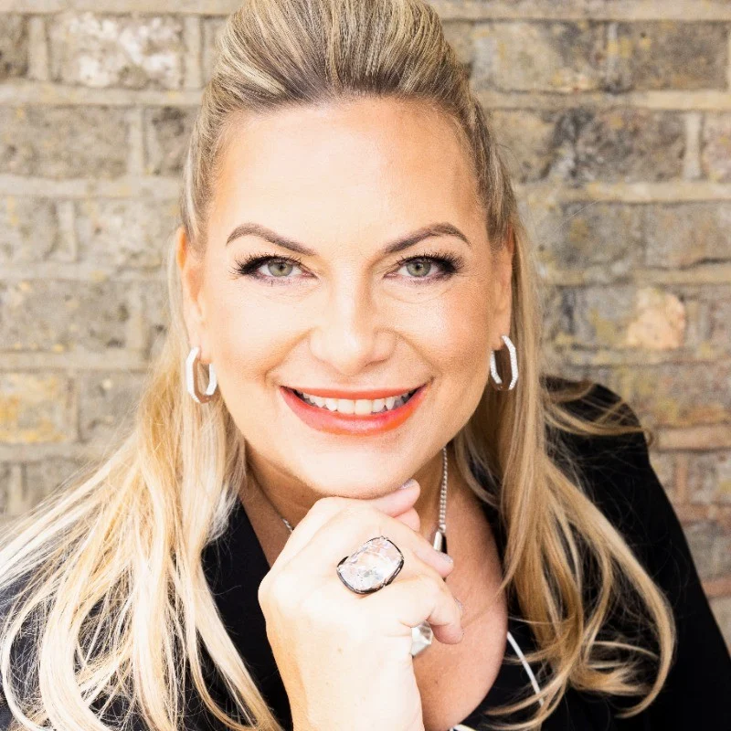 Dr. Cari Leyshon, Independent Fight Caller
