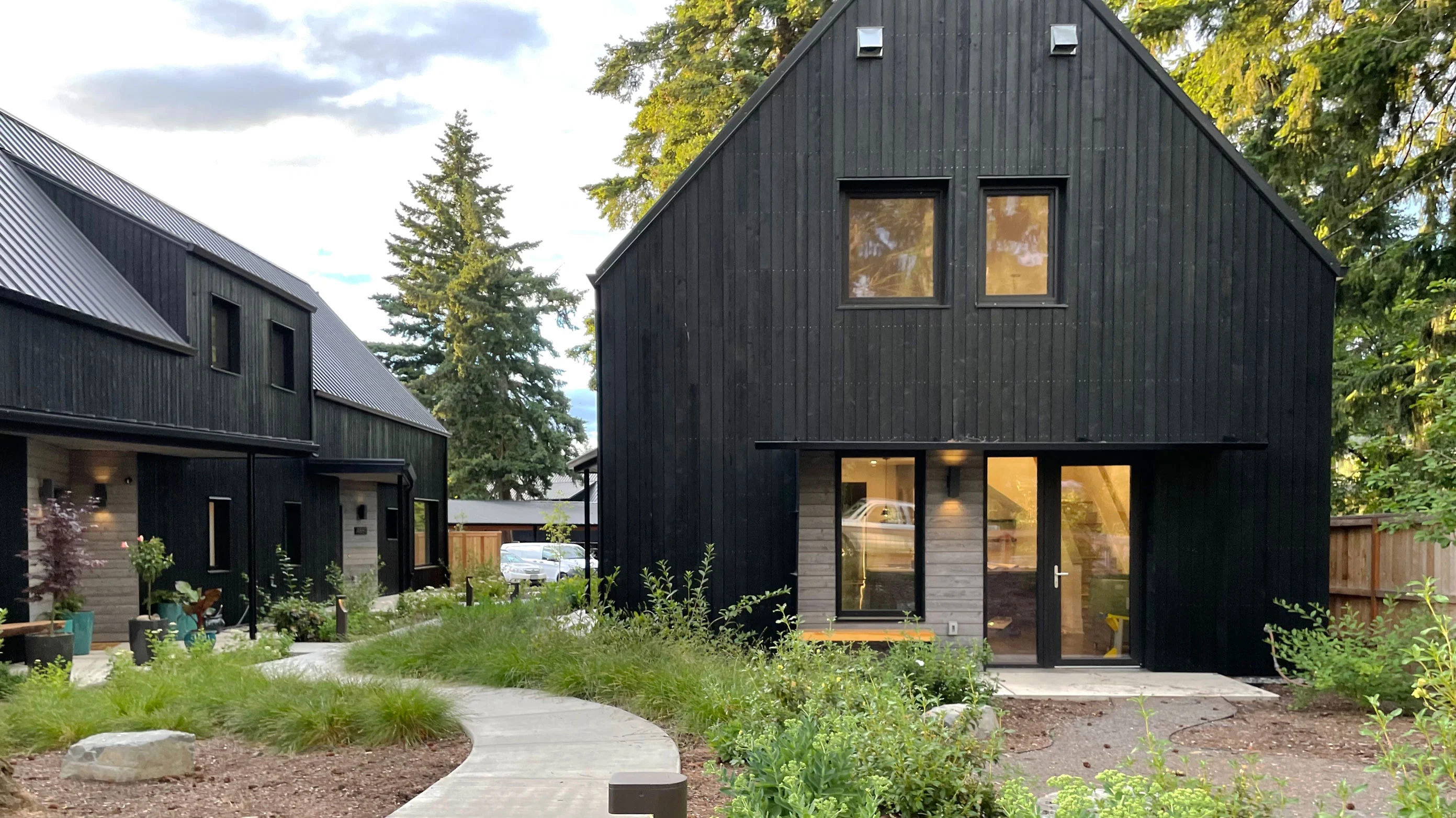 Going Street Commons, 11 Zero Energy Homes, photo 3