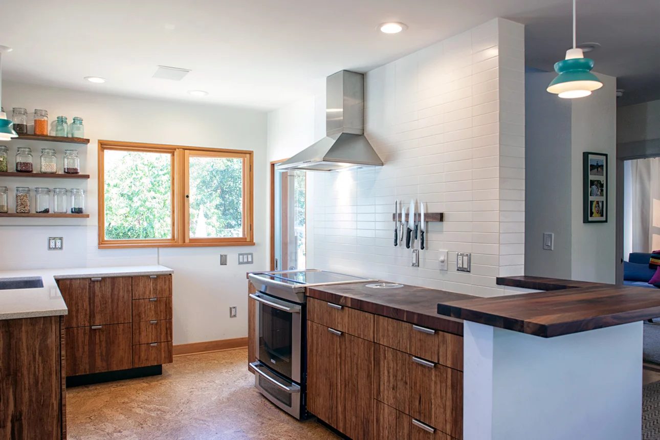 White Kitchen, photo 6