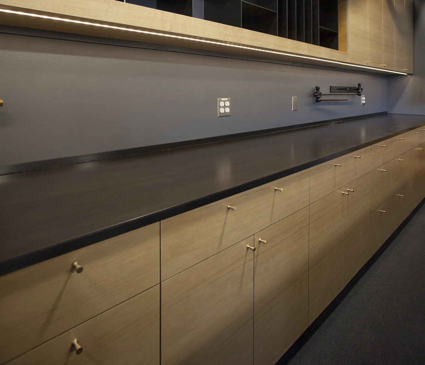 Upperlab Commercial Build, photo 3