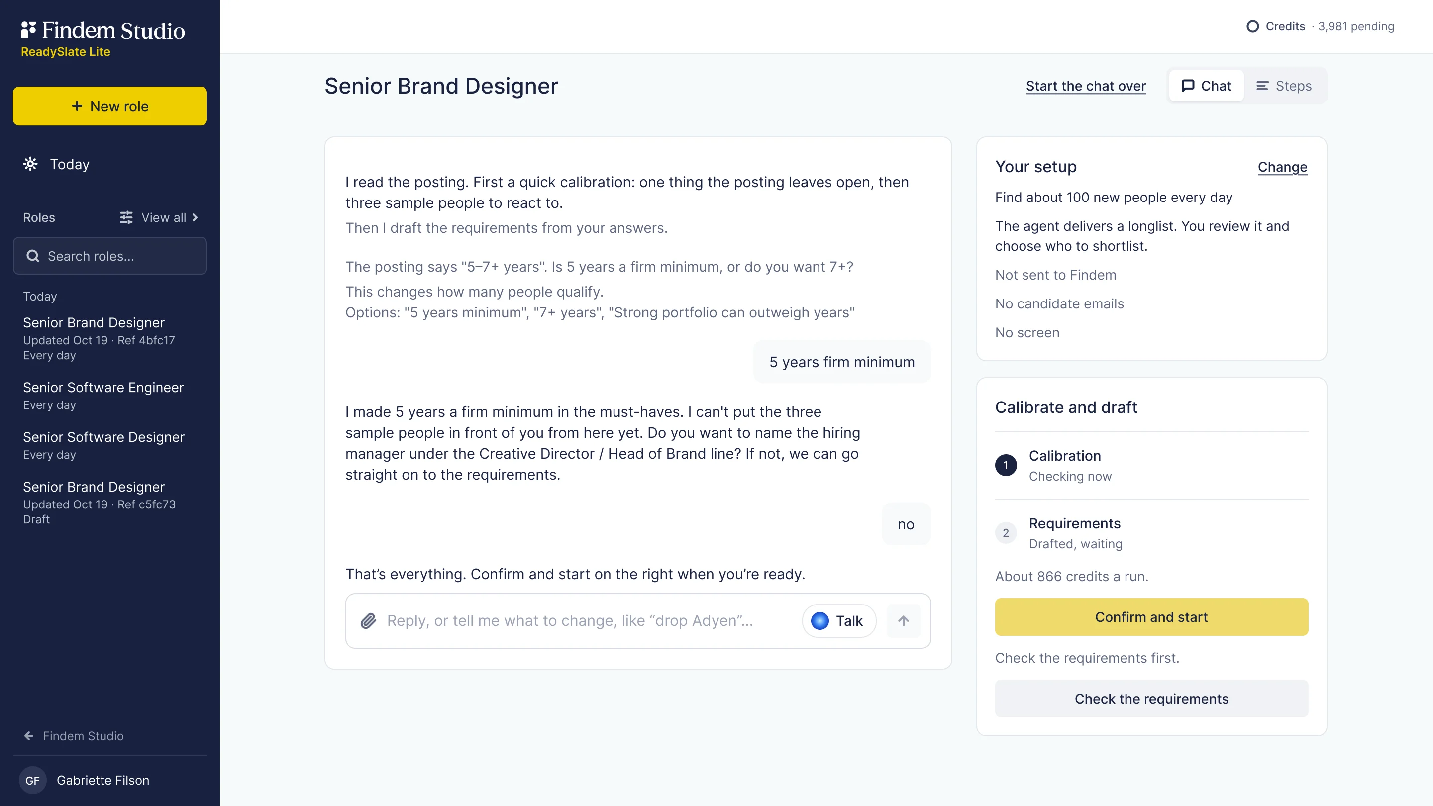 ReadySlate Lite chat asking whether five years is a firm minimum for a Senior Brand Designer role, then confirming the answer in the must-haves