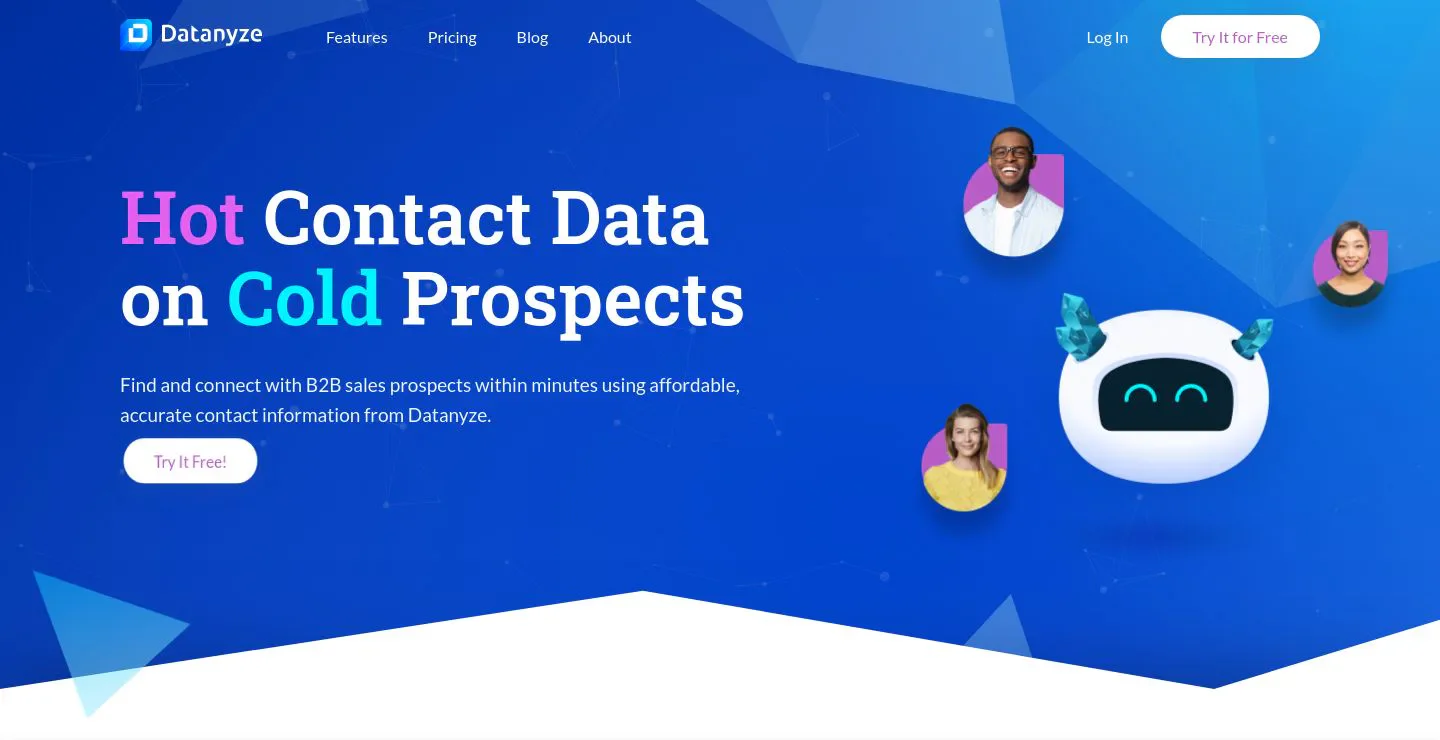 Datanyze homepage above the fold