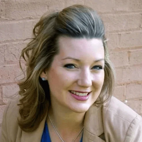 Photo of Sara Flanigan