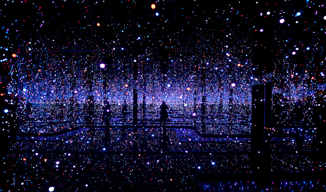 Yayoi Kusama S Infinity Mirrored Room