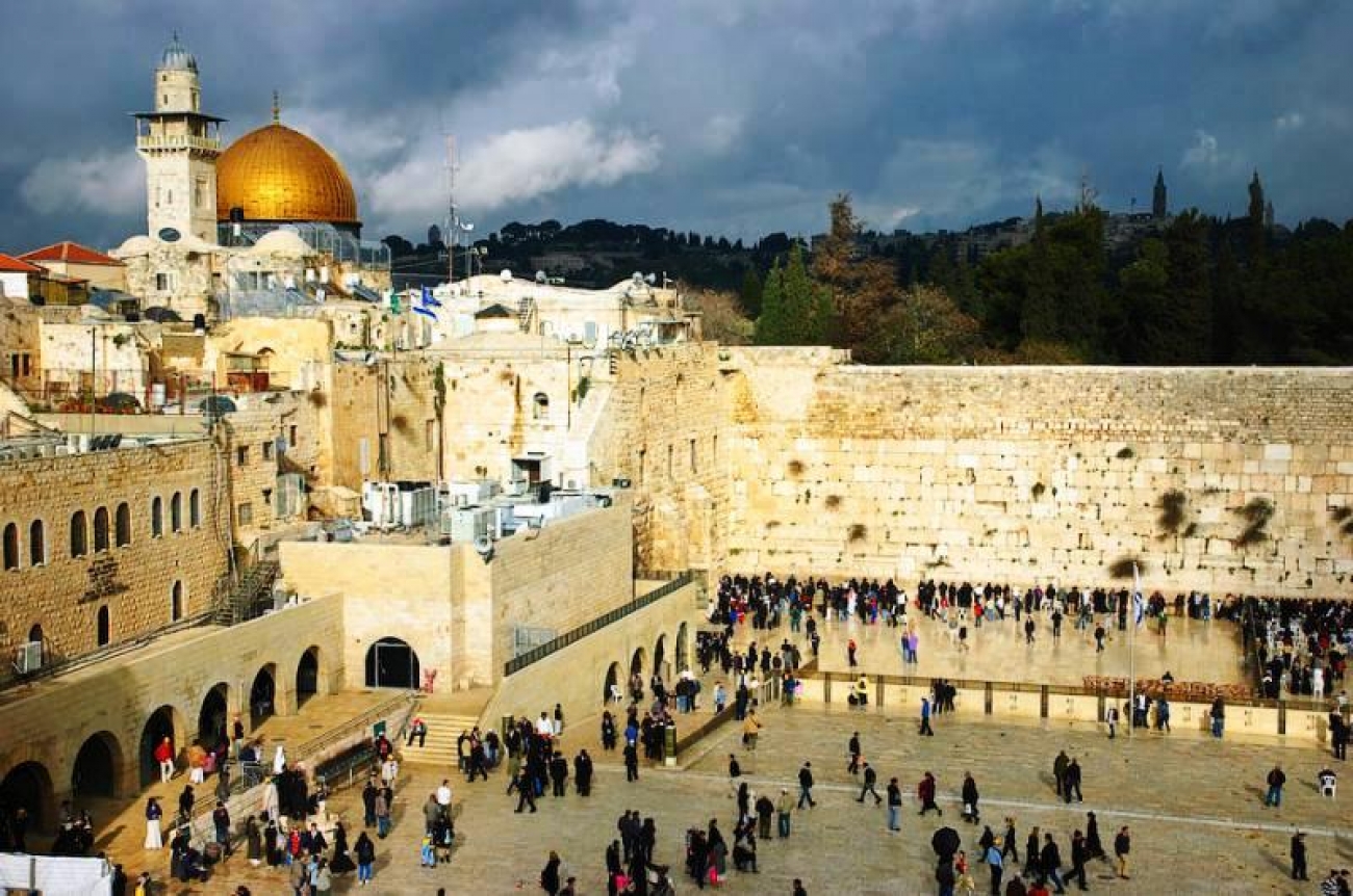 The Wailing Wall In Jerusalem Plugon   Img1 