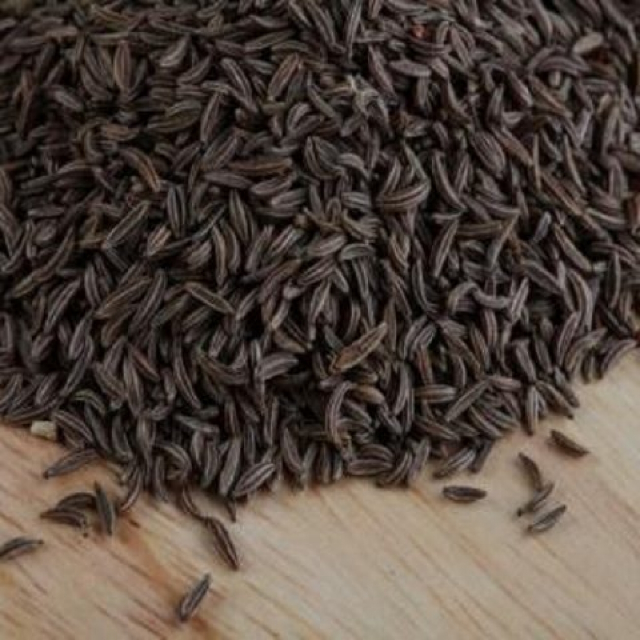 Black Cumin Seeds (Hindi Kala Jeera) Uses, side effects Plugon