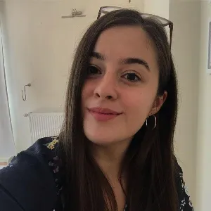 Büşra TEKELİ ESENDEMİR