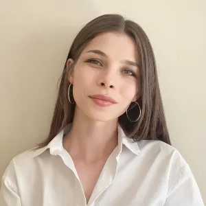 Esra SARAÇ