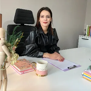 Ayşe YURDEŞEN