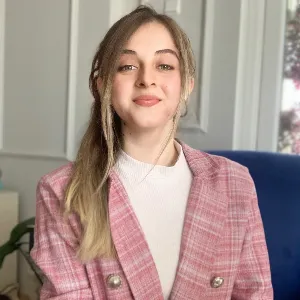 Erva Nur BOZKURT