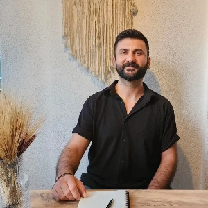 Psikolojik Danışman Rıza EPLI Profil Fotoğrafı