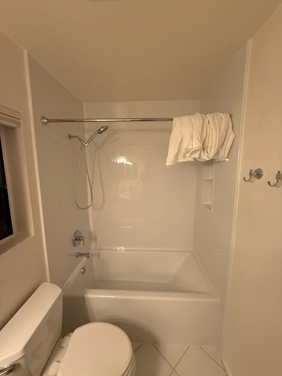 San Diego, CA, 92117, US