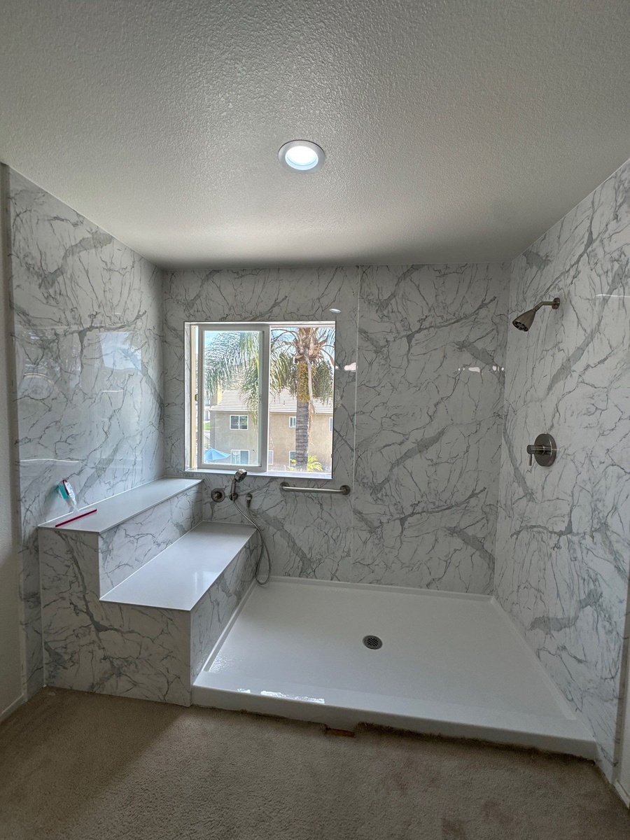 Lake Elsinore, CA, 92532, US