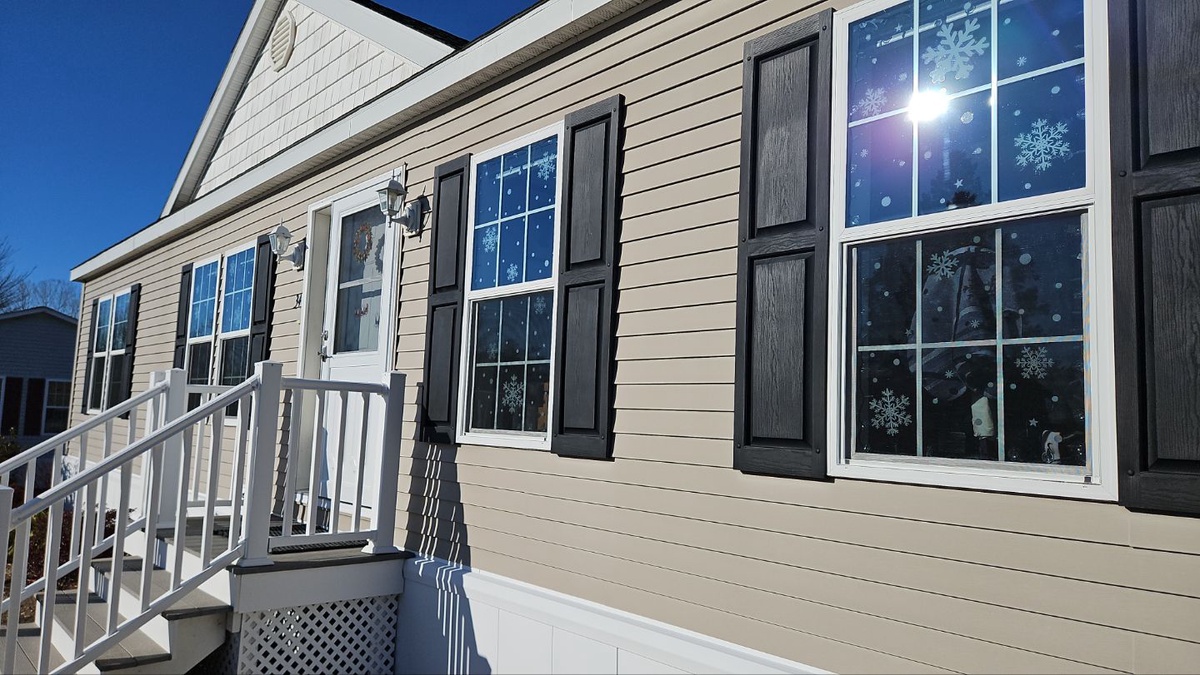 34 Octopus Avenue , Portsmouth, NH, US