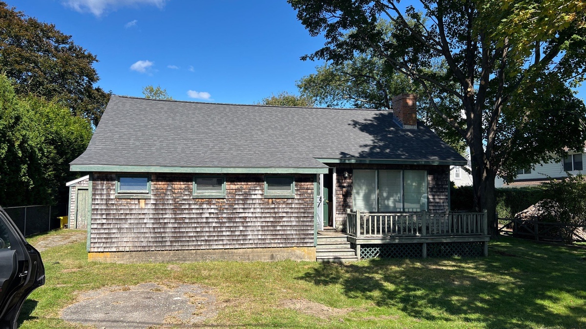 8 Elm St , Jamestown, RI, US