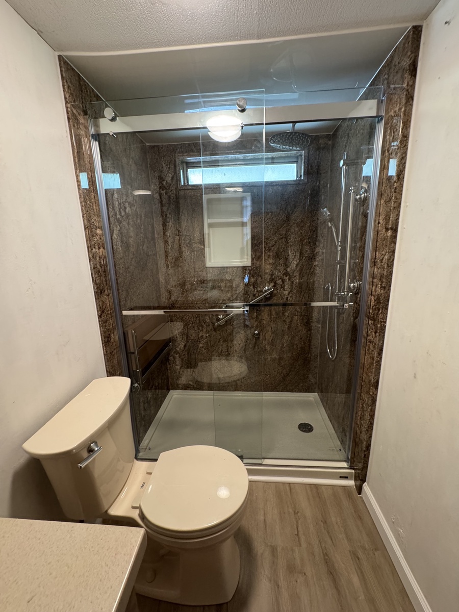 Pineville, WV, 24874, US